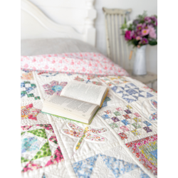 Alice au pays des merveilles - 1 Quilt - 100 blocs - Livre Patchwork